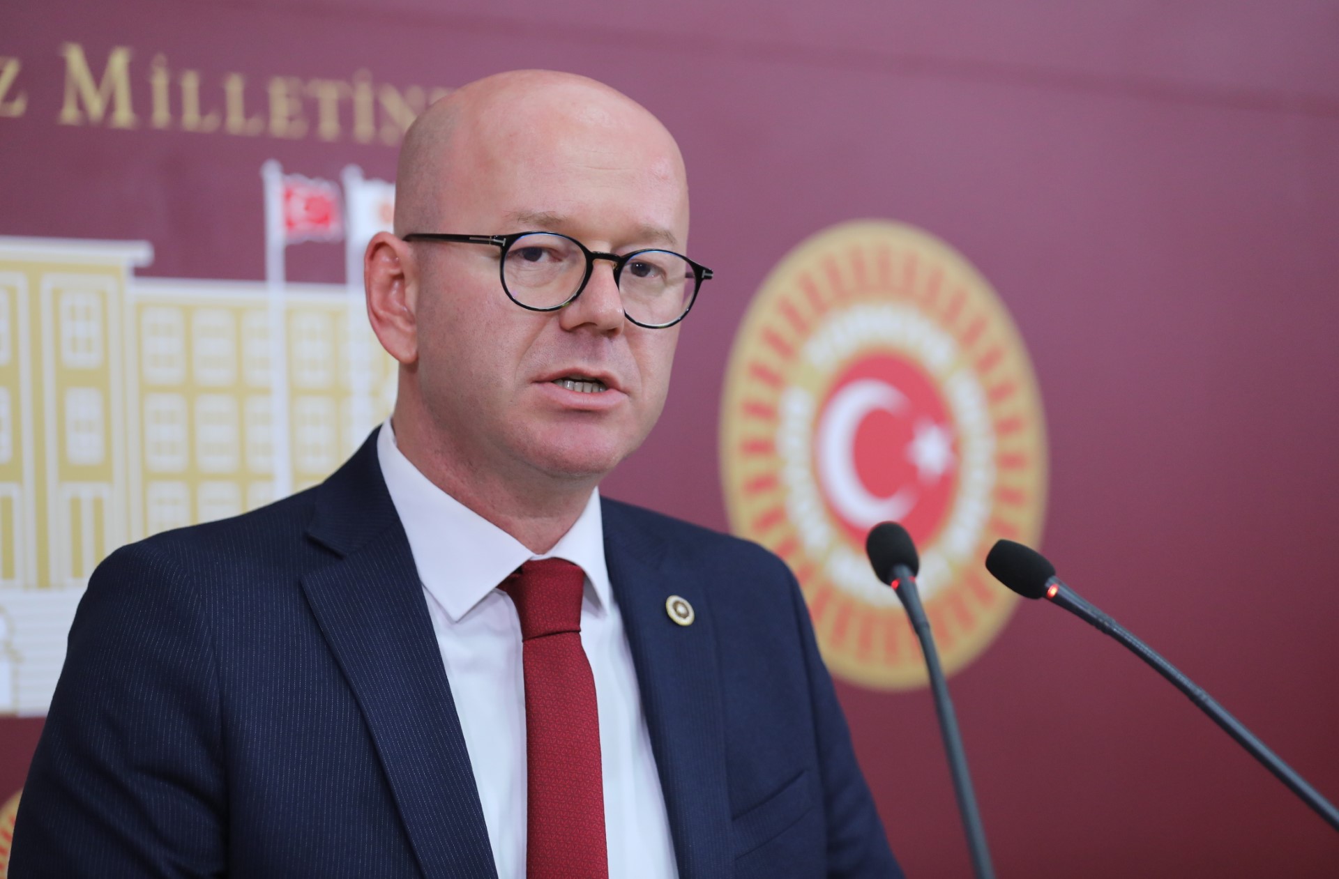 CHP Balıkesir Milletvekili Serkan Sarı, ekonomik soykırımı önlenemez hale getiren