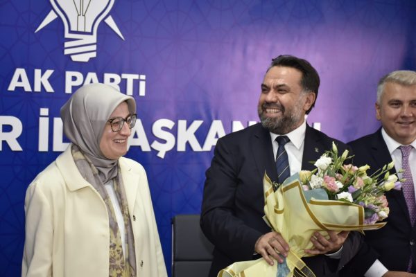 BAŞARAN VEDA ETTİ