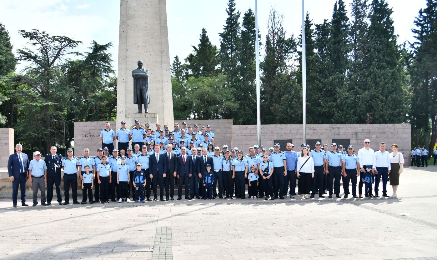   Zabıta Teşkilatı’nın kuruşunun 197’nci yıl dönümü nedeniyle minik çocuklar