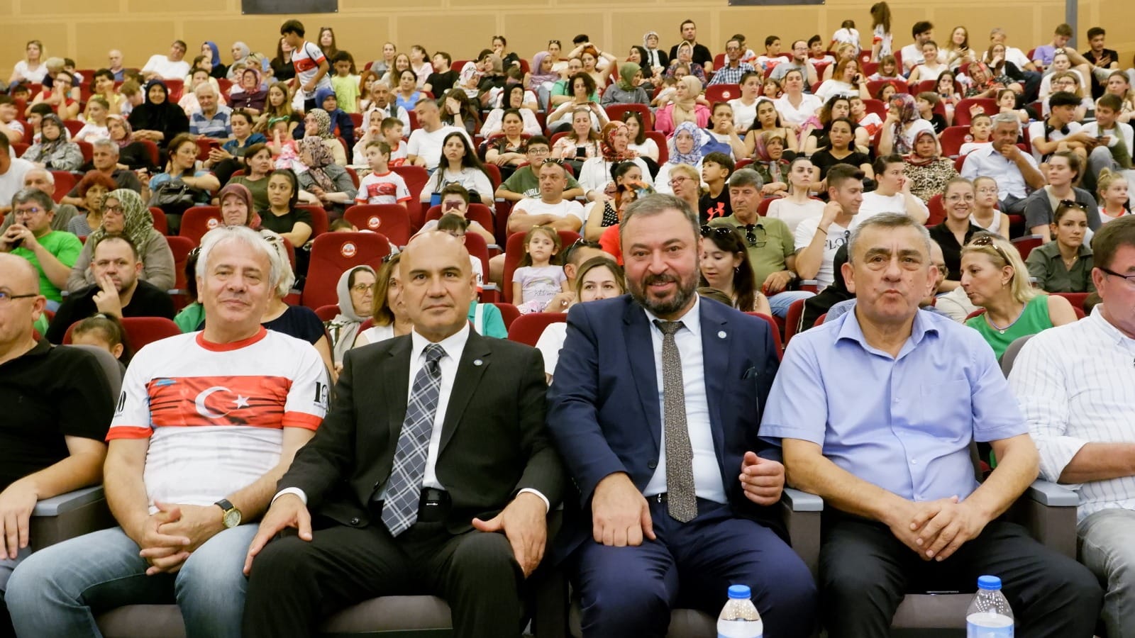 Susurluk Ayran Festivali büyük bir coşkuyla başladı. 7 gün sürecek