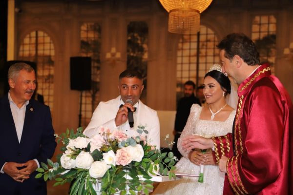 BANDIRMA’DA YILIN DÜĞÜNÜ