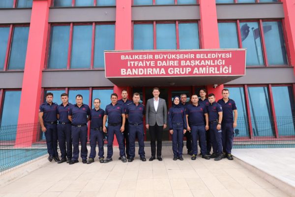 BAŞKAN TOSUN İTFAİYECİLER İLE BİR ARAYA GELDİ