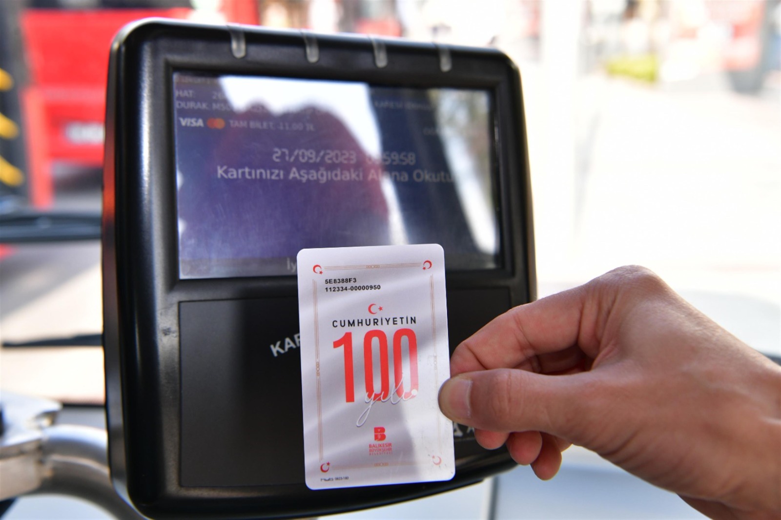100. yıla özel BALKART Balıkesir Büyükşehir Belediyesi, kent içi ulaşımda