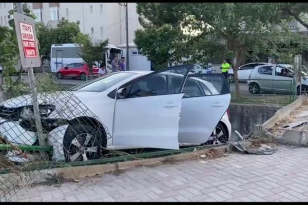 GÖNEN’DEKİ KAZADA 1 KİŞİ YARALANDI