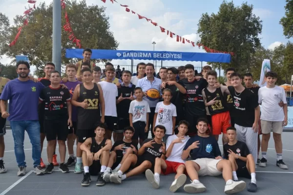 3×3 BASKETBOL TURNUVASI BAŞLADI