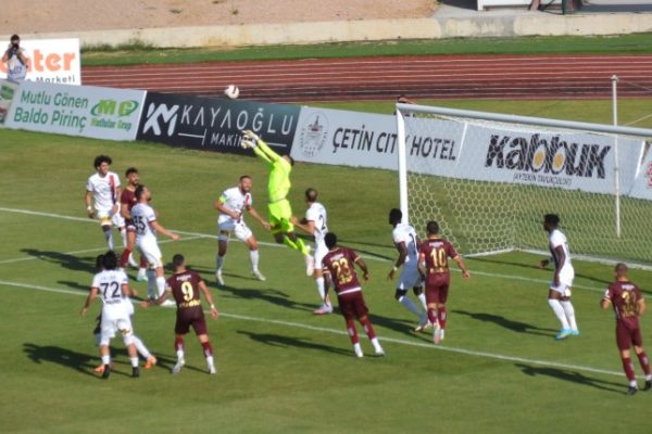 BANDIRMASPOR GENÇLERBİRLİĞİ’NE PATLADI