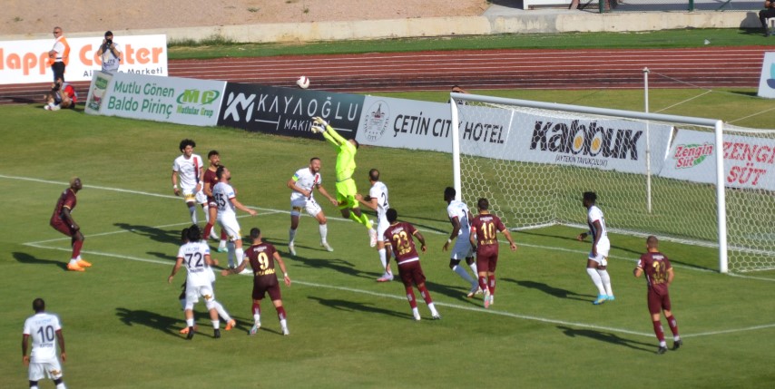 BANDIRMASPOR:   4     GENÇLERBİRLİĞİ: 1 HAKEMLER: Oğuzhan Aksu ***, Sezgin