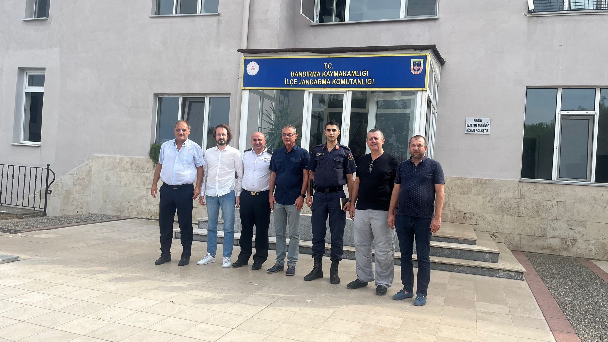 Bandırma Ticaret Borsası yönetimi Bandırma İlçe Jandarma Komutanı Binbaşı Ahmet