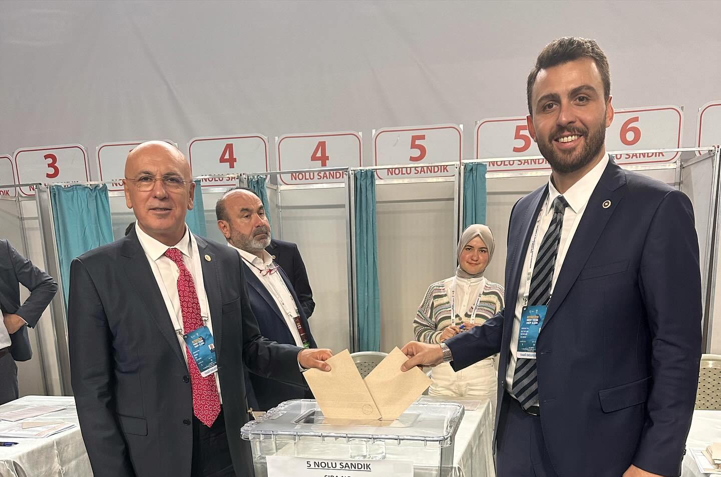 Ak Parti Balıkesir milletvekili Ali Taylan Öztaylan Ak Parti 4.