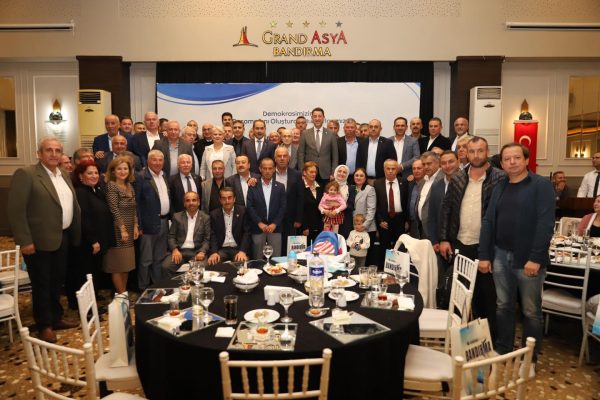 TOLGA TOSUN MUHTARLAR İLE BİR ARAYA GELDİ