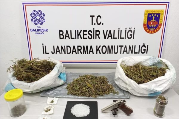 BANDIRMA’DA UYUŞTURUCU OPERASYONU