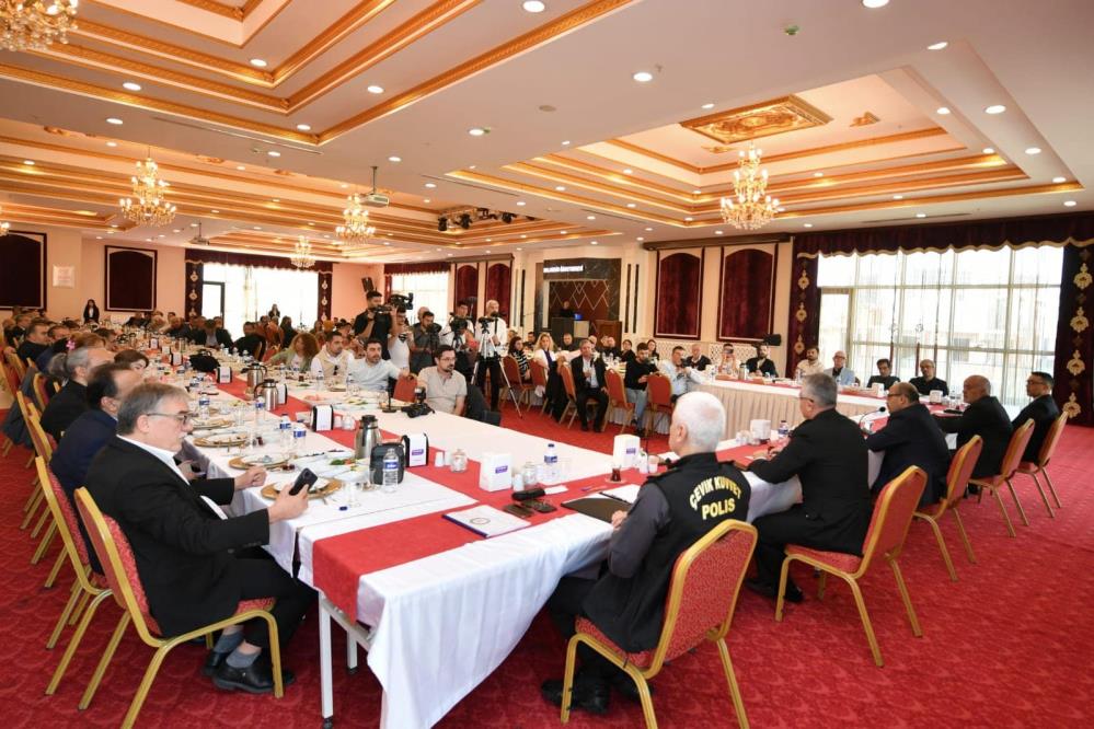 Cumhurbaşkanlığı Kararnamesi ile Balıkesir Valiliğine atanan Vali İsmail Ustaoğlu görev süresinin 55’nci
