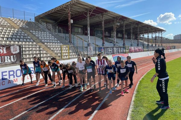 100. YIL YARIŞLARINA 247 SPORCU KATILDI