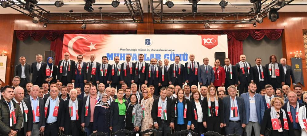 Balıkesir Büyükşehir Belediye Başkanı Yücel Yılmaz, 19 Ekim Muhtarlar Günü nedeniyle