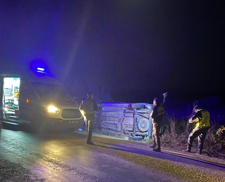 Balıkesir’in Gönen ilçesinde kamyonet ile traktörün çarpıştığı kazada 1 kişi