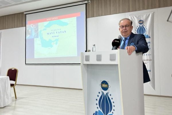 ÖĞRENCİLERE MAVİ VATANI ANLATTI