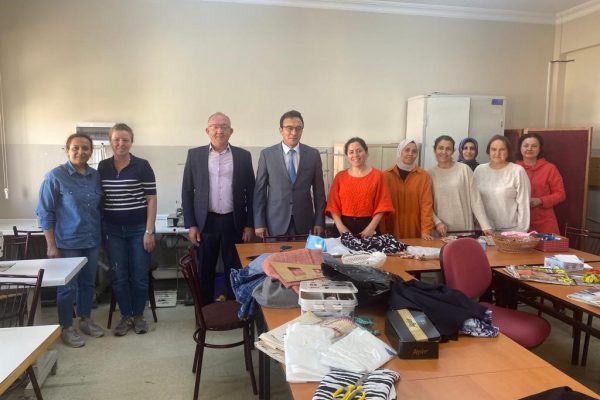İKİ AYDA 5 BİN KİŞİ EĞİTİM ALDI