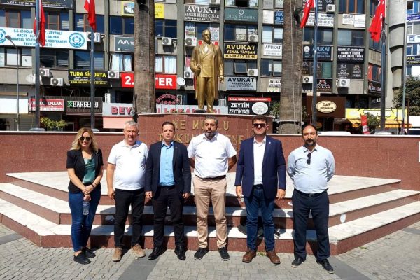 İŞÇİYE MEMURA BAYRAM ÖNCESİ PARALAR YATIRILMADI