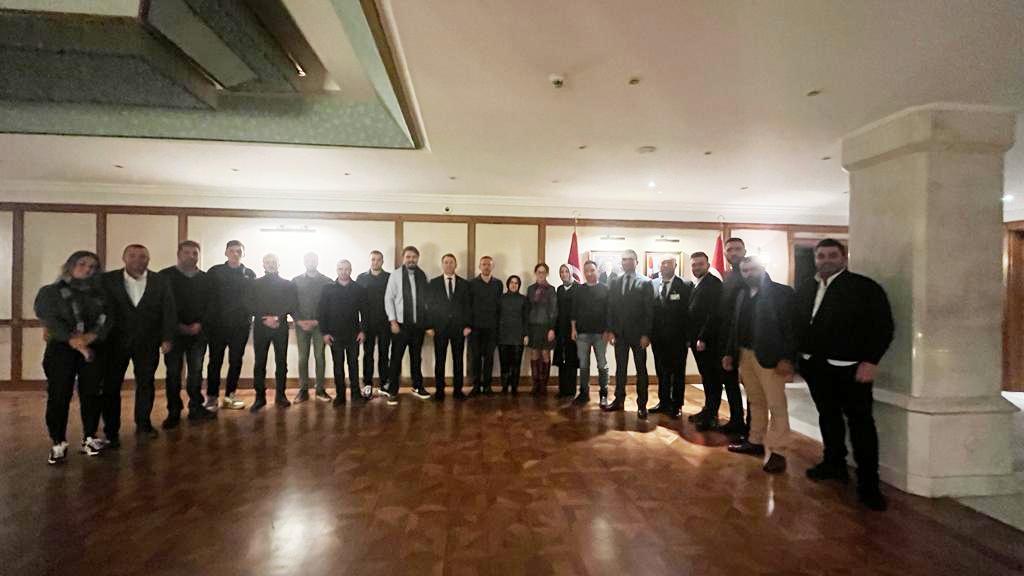   Bandırma Ticaret Borsası, üyelerinin sektörleri ile ilgili gelişmeleri küresel
