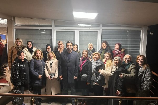 ALİ TAYLAN ÖZTAYLAN BÖLGEDE MEKİK DOKUYOR