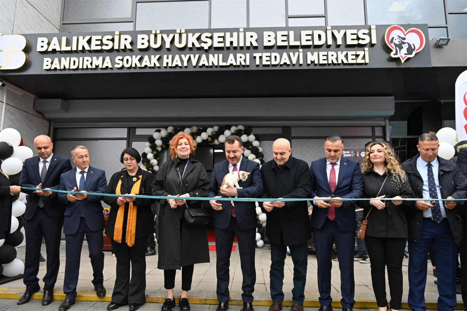 Edremit’in ardından Bandırma’da Türkiye’ye örnek olacak “Sokak Hayvanları Tedavi Merkezi”nin