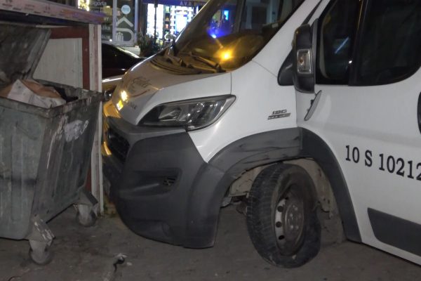 BANDIRMA’DA ÇALDI, BURSA’DA YAKALANDI