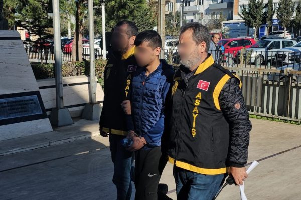 OTO HIRSIZI CEZAEVİNE GÖNDERİLDİ
