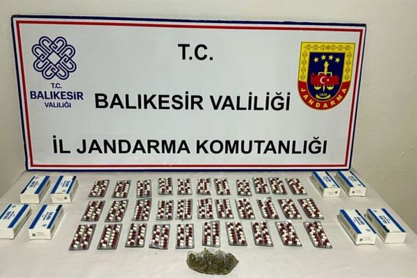 BALIKESİR’DE UYUŞTURUCU OPERASYONU : 10 GÖZALTI