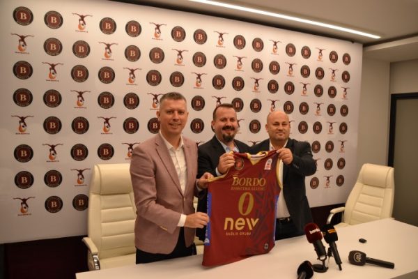 BORDO BASKETBOL KULÜBÜ 6 FİRMA İLE SPONSORLUK İMZALADI