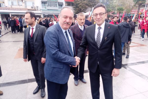 BEKİR BOZKURT ÖĞRETMENLER GÜNÜNÜ KUTLADI