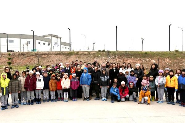 AMERİKAN KÜLTÜR KOLEJİ HATIRA ORMANINI OLUŞTURDU