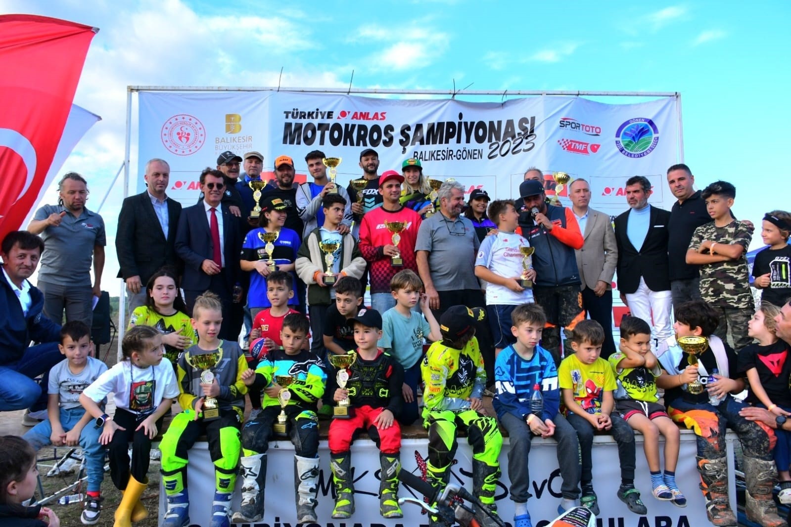 Türkiye Motokros Şampiyonası’nda 2023 sezonunun 4. Ayak ANLAS yarışı Balıkesir’in