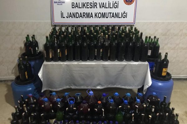 YILBAŞI ÖNCESİ KAÇAK VE SAHTE ALKOLE DENETİMLER SÜRÜYOR