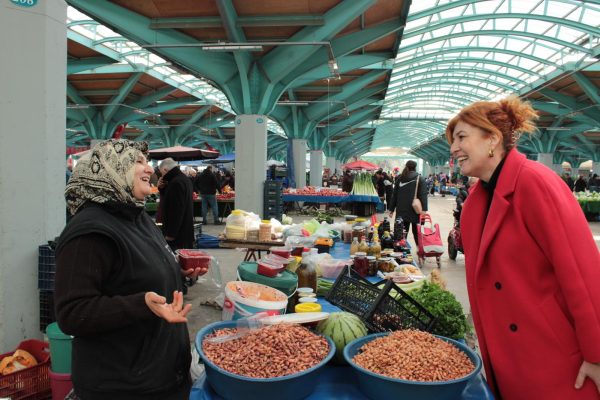 OYA YÜCEL HALKIN İÇİNDE