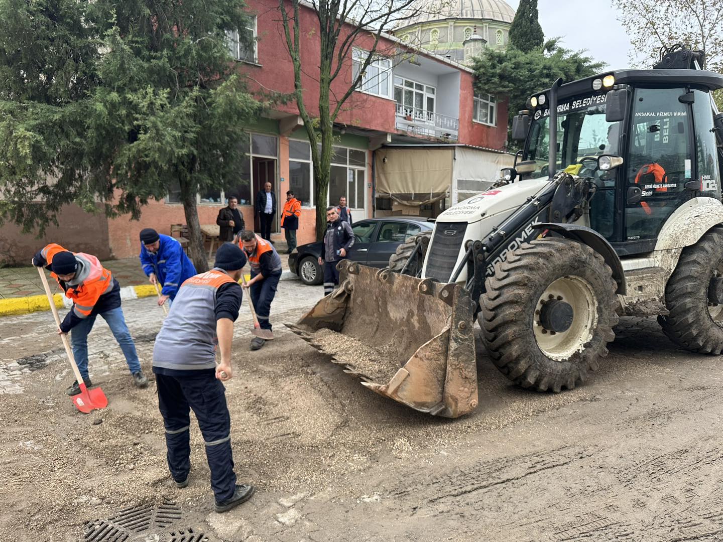 30 Kasım günü sabaha karşı etkili olan şiddetli yağıştan sonra