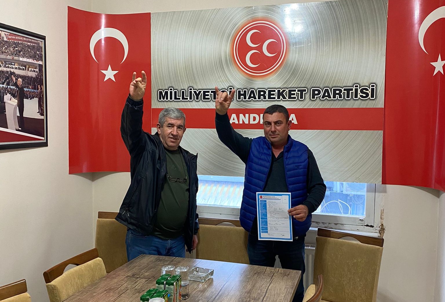 Milliyetçi Hareket Partisinde belediye meclis üyelikleri için başvurular devam ediyor.