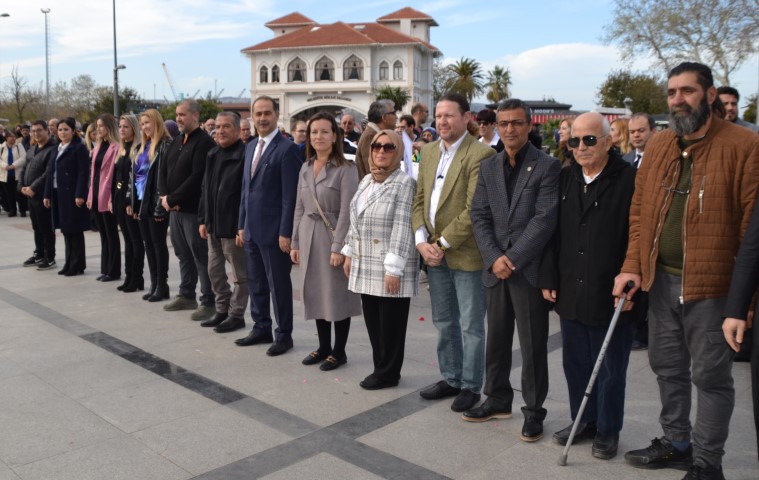 3 Aralık Dünya Engelliler Günü kapsamında Bandırma’da çeşitli etkinlikler düzenlendi.