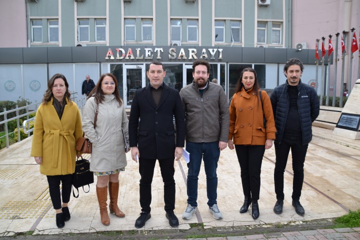 Balıkesir’de yayınlanan bir gazetede hakkında yazılan iddialara Bandırma Adalet Sarayı