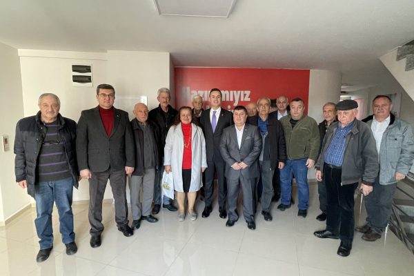 DEMOKRAT PARTİLİLERDEN AKIN’A DESTEK ZİYARETİ