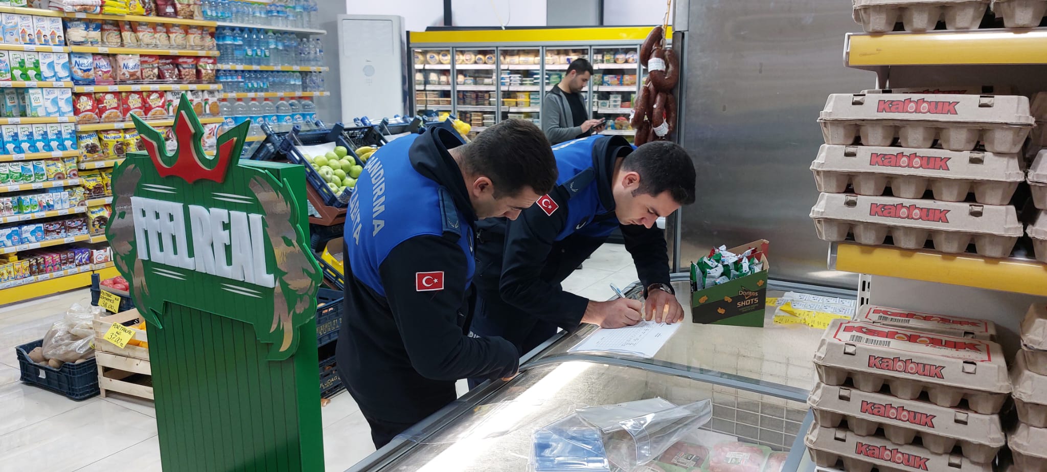 Bandırma’da market, fırın ve diğer işyerlerine bir yıl boyunca yapılan