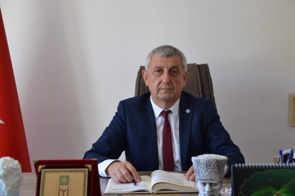 NECMİ SERT ADAY ADAYLIĞINDAN ÇEKİLDİ