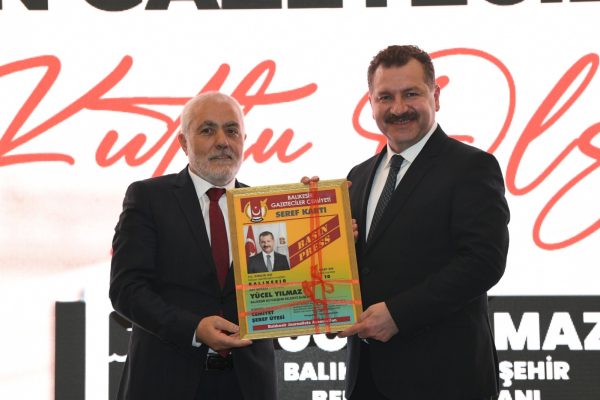 YÜCEL YILMAZ BALIKESİR BASININA TEŞEKKÜR ETTİ