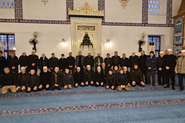 PAZAR SABAHI NAMAZ BULUŞMALARI DEVAM EDİYOR