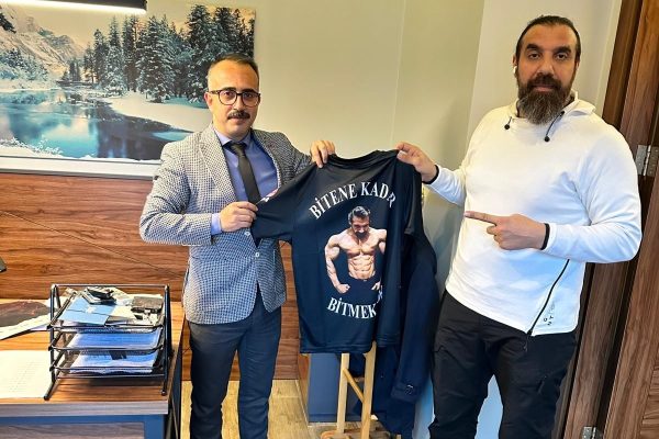 RAMBO HAKAN SAHALARA DÖNÜYOR