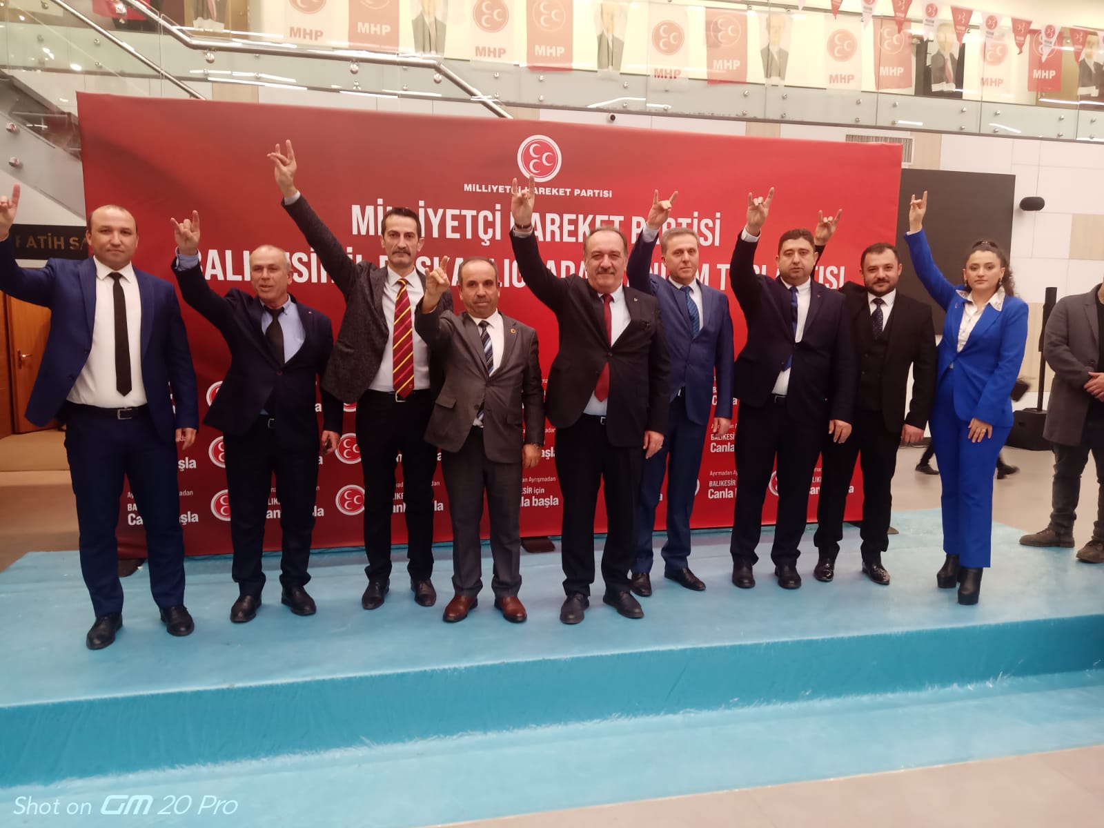 MHP Balıkesir aday tanıtım töreni gerçekleştirildi. Aday Tanıtım törenine MHP