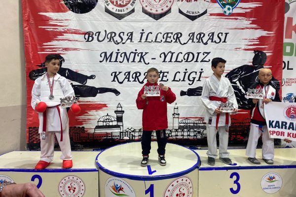 MANYASLI KARATECİLERE YILDIZLAR LİGİ’NDEN 7 MADALYA