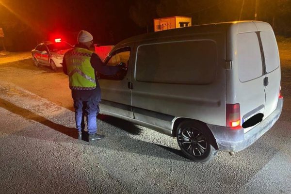JANDARMA ARANAN 8 ŞAHSI YAKALADI