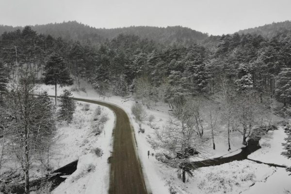KAZDAĞLARINDA KAR ETKİLİ OLUYOR