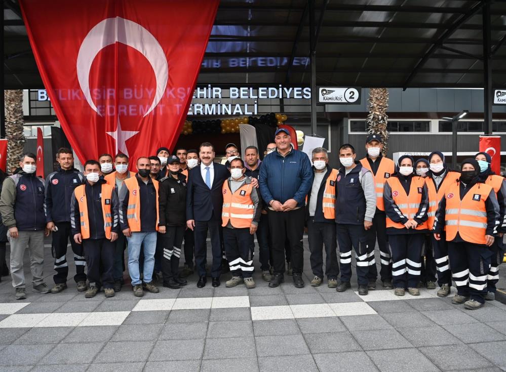 Balıkesir’in ilçelerinde yetersiz ya da atıl durumda bulunan otobüs terminallerini