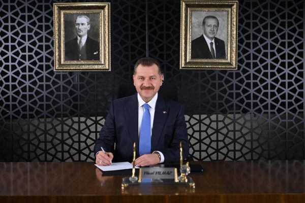 BAŞKAN YILMAZ’DAN ERDEK’E TAPU MÜJDESİ